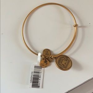Boston bruins alex and ani bracelet
